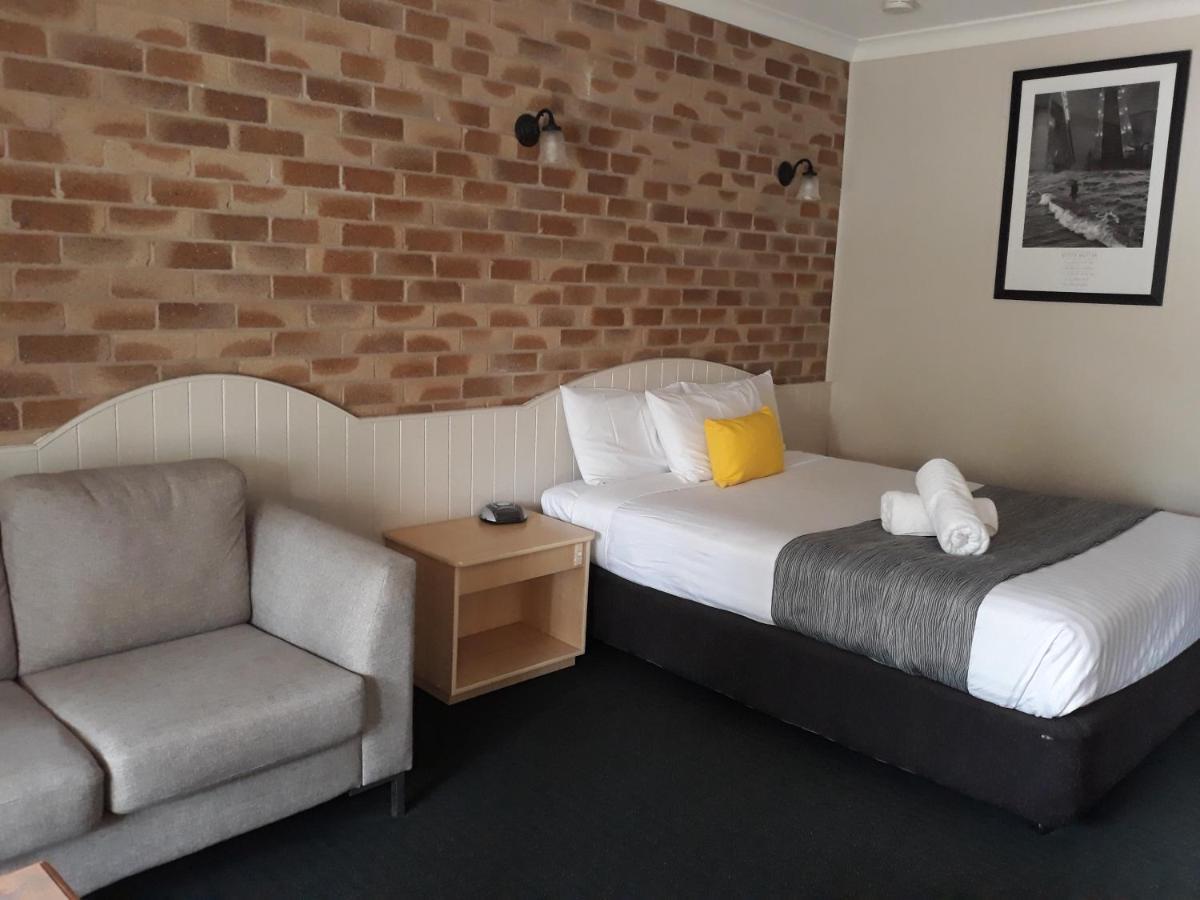 Country Gardens Motor Motel Toowoomba